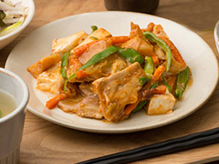 にぎやか麻婆豆腐｜レシピ・料理｜タニタ社員食堂レシピ