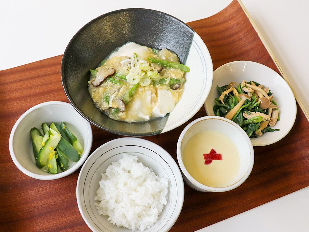 豚肉の生姜焼き定食｜レシピ・料理｜タニタ社員食堂レシピ